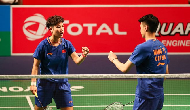 日本队完胜印尼队,黄鸭组合关键制胜的简单介绍 日本队完胜印尼队,黄鸭组合关键制胜的简单介绍