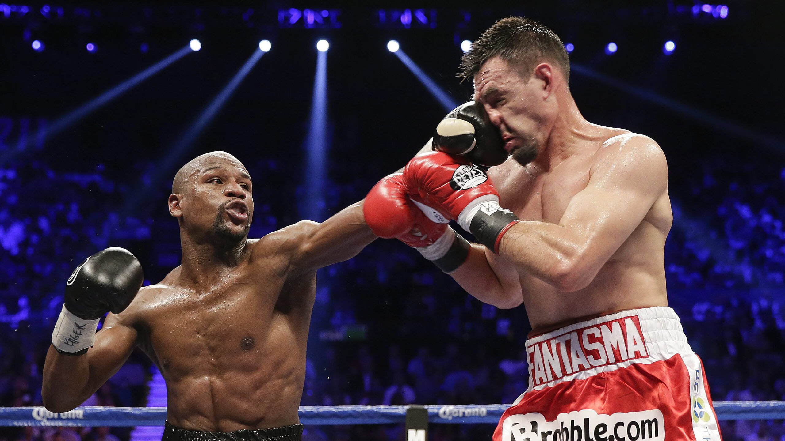 世界排名争夺战焦点战，灰熊提前终结悬念，快船西部格局生变